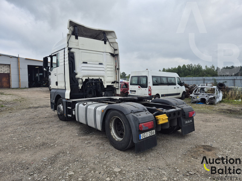 MAN TGX18.440 - 트랙터 유닛 : 사진 3 MAN TGX18.440 - 트랙터 유닛 : 사진 3