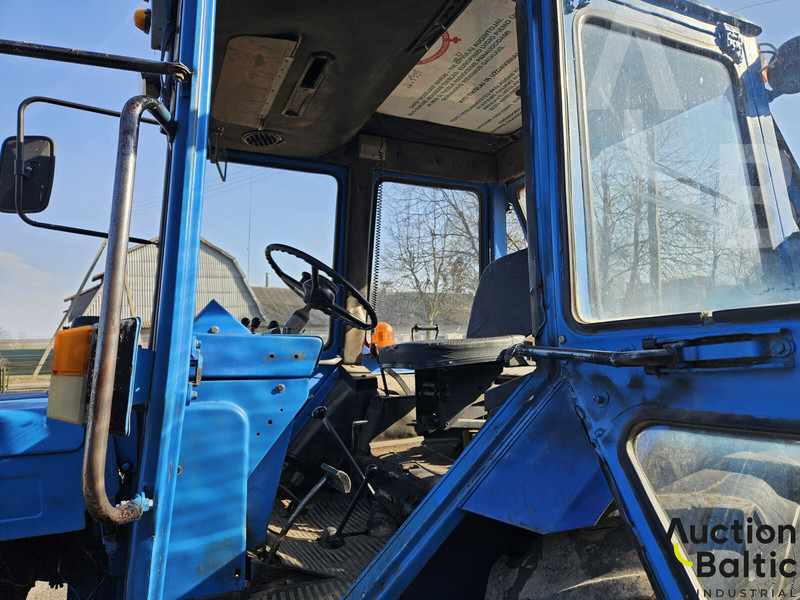 MTZ Belarus MTZ 82 - 장궤형 트랙터 : 사진 5 MTZ Belarus MTZ 82 - 장궤형 트랙터 : 사진 5