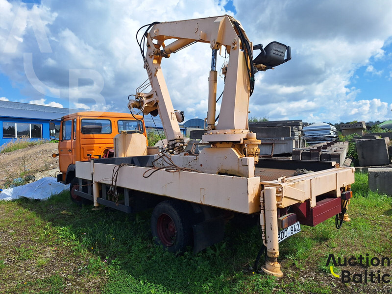 Magirus 130 M 8 - 드롭사이드/ 플랫베드 트럭, 크레인 트럭 : 사진 3 Magirus 130 M 8 - 드롭사이드/ 플랫베드 트럭, 크레인 트럭 : 사진 3