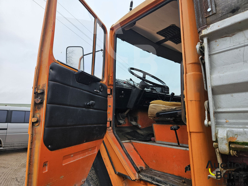 Magirus M 160 D 15 - 덤프트럭 : 사진 5 Magirus M 160 D 15 - 덤프트럭 : 사진 5