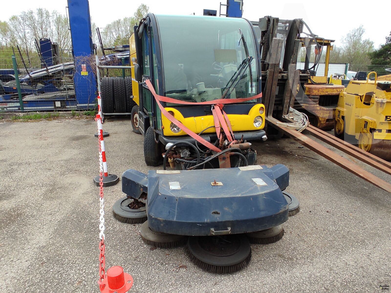 Mathieu Azura - 거리 청소 차량 : 사진 2 Mathieu Azura - 거리 청소 차량 : 사진 2