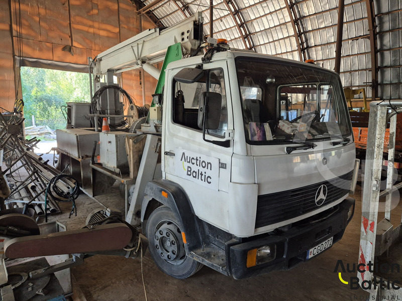 Mercedes-Benz 1114 - 트럭 탑재 고가작업 플랫폼 : 사진 2 Mercedes-Benz 1114 - 트럭 탑재 고가작업 플랫폼 : 사진 2