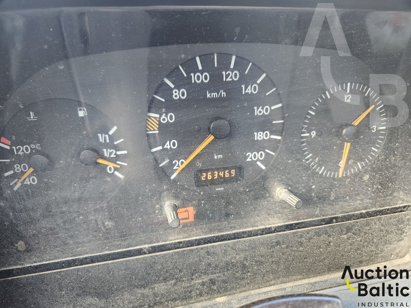 Mercedes-Benz 408 - 플랫베드 밴 : 사진 5 Mercedes-Benz 408 - 플랫베드 밴 : 사진 5