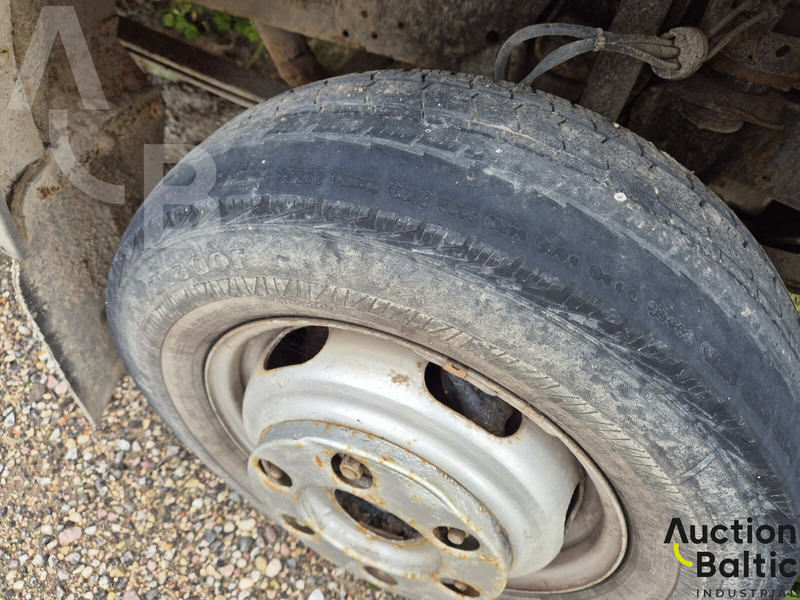커튼사이더 트럭 Mercedes-Benz 614 D : 사진 14 커튼사이더 트럭 Mercedes-Benz 614 D : 사진 14