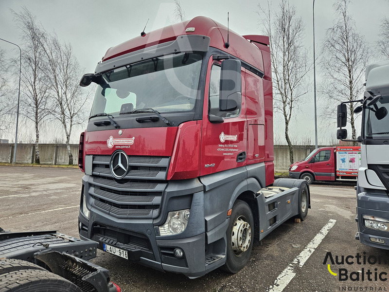 Mercedes-Benz Actros 1842 - 트랙터 유닛 : 사진 1 Mercedes-Benz Actros 1842 - 트랙터 유닛 : 사진 1