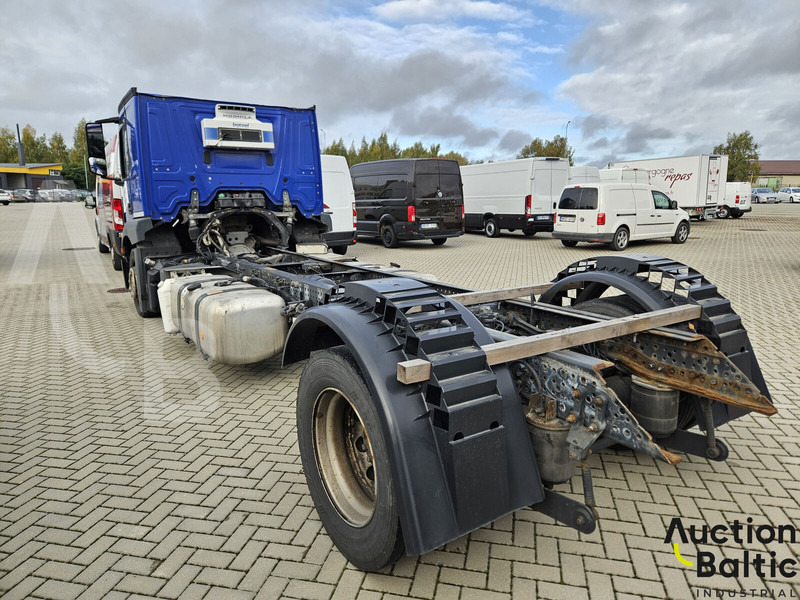 Mercedes-Benz Actros 1843 - 캡 새시 트럭 : 사진 3 Mercedes-Benz Actros 1843 - 캡 새시 트럭 : 사진 3