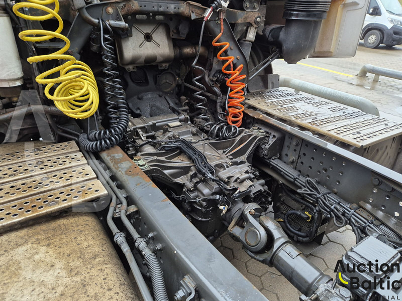 트랙터 유닛 Mercedes-Benz Actros 1845 : 사진 16 트랙터 유닛 Mercedes-Benz Actros 1845 : 사진 16