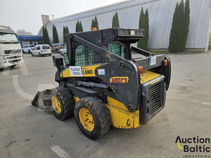 New Holland LS 160 - 스키드 스티어 로더 : 사진 3 New Holland LS 160 - 스키드 스티어 로더 : 사진 3