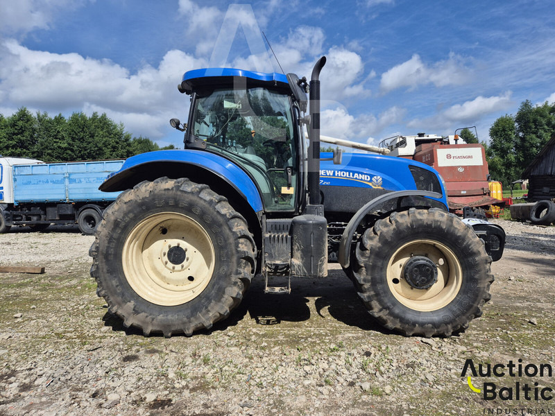 New Holland T 7.210 - 장궤형 트랙터 : 사진 3 New Holland T 7.210 - 장궤형 트랙터 : 사진 3