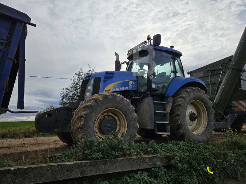 New Holland T 8040 - 장궤형 트랙터 : 사진 2 New Holland T 8040 - 장궤형 트랙터 : 사진 2