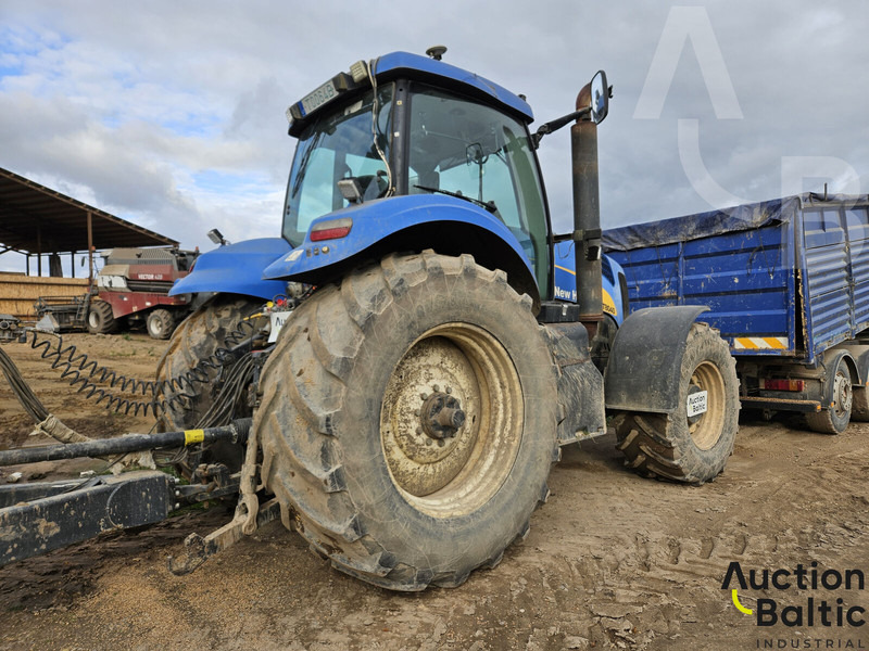 New Holland T 8040 - 장궤형 트랙터 : 사진 4 New Holland T 8040 - 장궤형 트랙터 : 사진 4