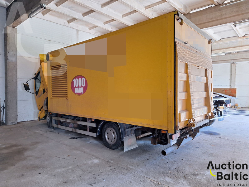 Renault Midlum 180.08 - 진공 흡입 트럭 : 사진 4 Renault Midlum 180.08 - 진공 흡입 트럭 : 사진 4