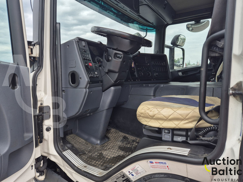 Scania P 450 - 캡 새시 트럭 : 사진 5 Scania P 450 - 캡 새시 트럭 : 사진 5