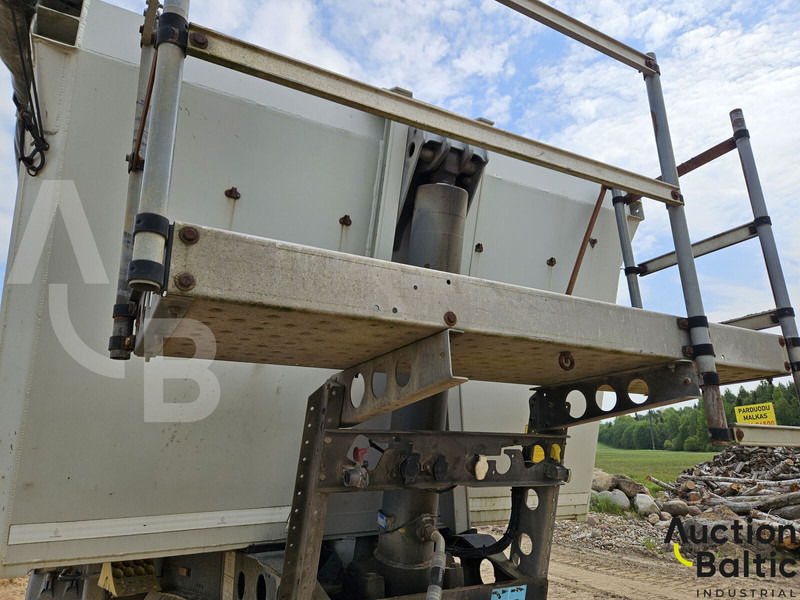 Schmitz-Gotha SKI 24-7.2 - 커튼사이더 세미 트레일러 : 사진 5 Schmitz-Gotha SKI 24-7.2 - 커튼사이더 세미 트레일러 : 사진 5