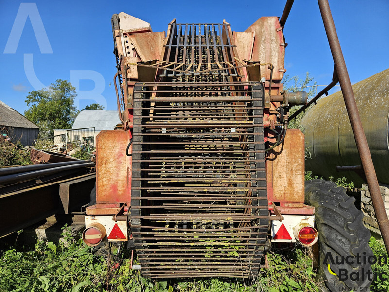 TIM Sugar beet harvester - 목초수확기 : 사진 3 TIM Sugar beet harvester - 목초수확기 : 사진 3
