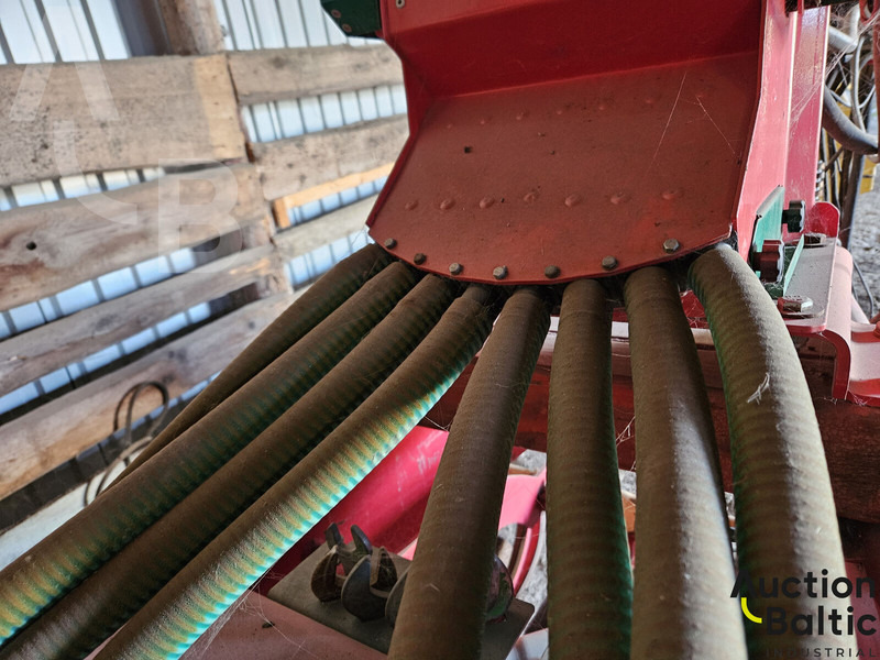 Vaderstad Carrier650 - 체인 해로 : 사진 5 Vaderstad Carrier650 - 체인 해로 : 사진 5