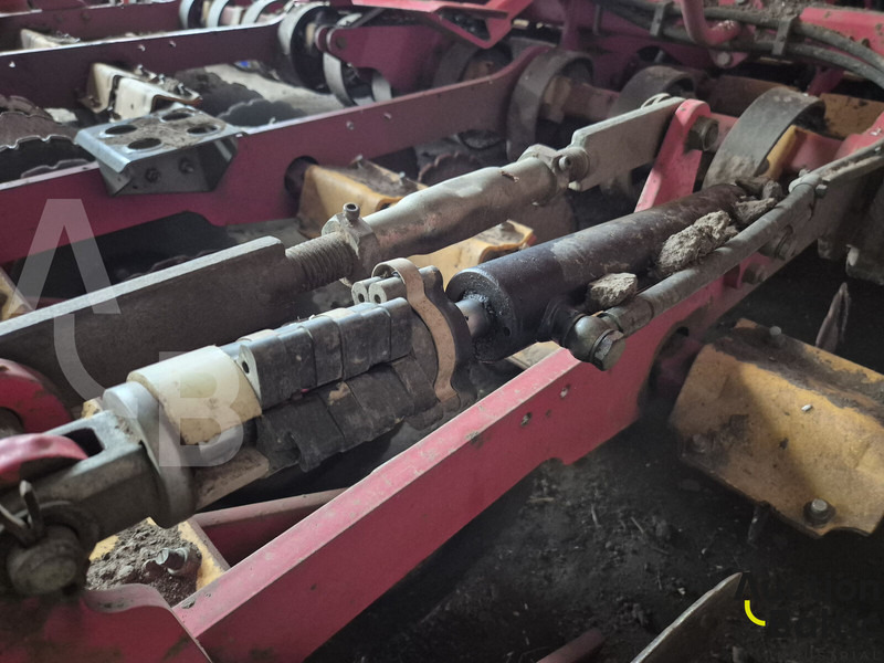 Vaderstad Rapid400C - 파종 장비 : 사진 5 Vaderstad Rapid400C - 파종 장비 : 사진 5