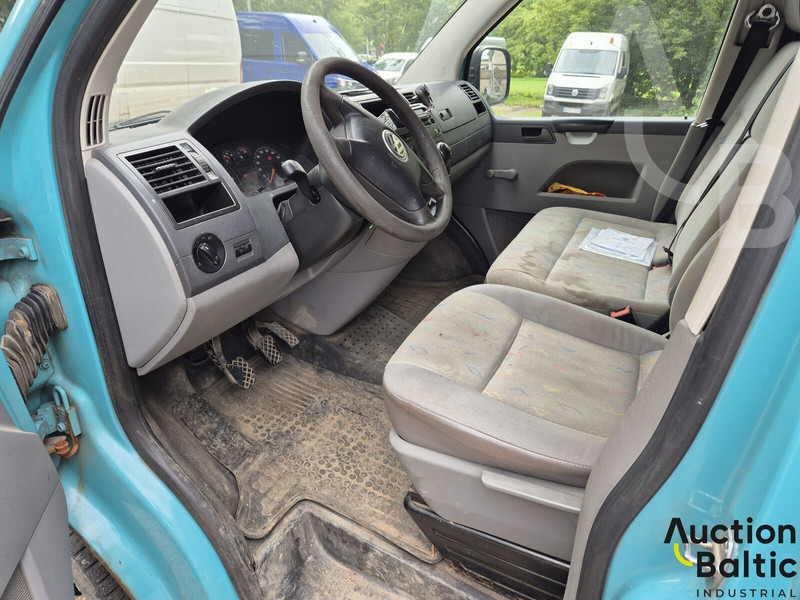 Volkswagen Caravelle - 소형 밴 : 사진 5 Volkswagen Caravelle - 소형 밴 : 사진 5