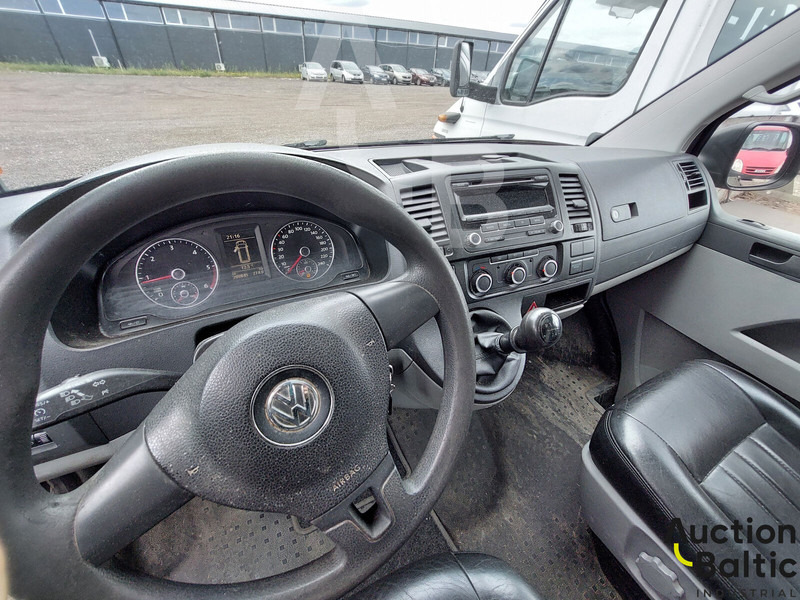 Volkswagen Transporter - 패널 밴 : 사진 5 Volkswagen Transporter - 패널 밴 : 사진 5