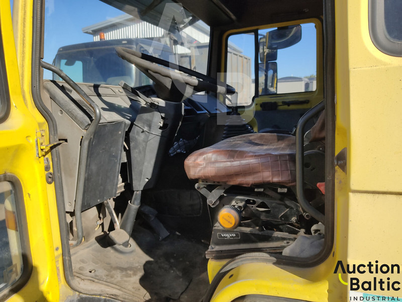 Volvo FL618 - 쓰레기차 : 사진 5 Volvo FL618 - 쓰레기차 : 사진 5
