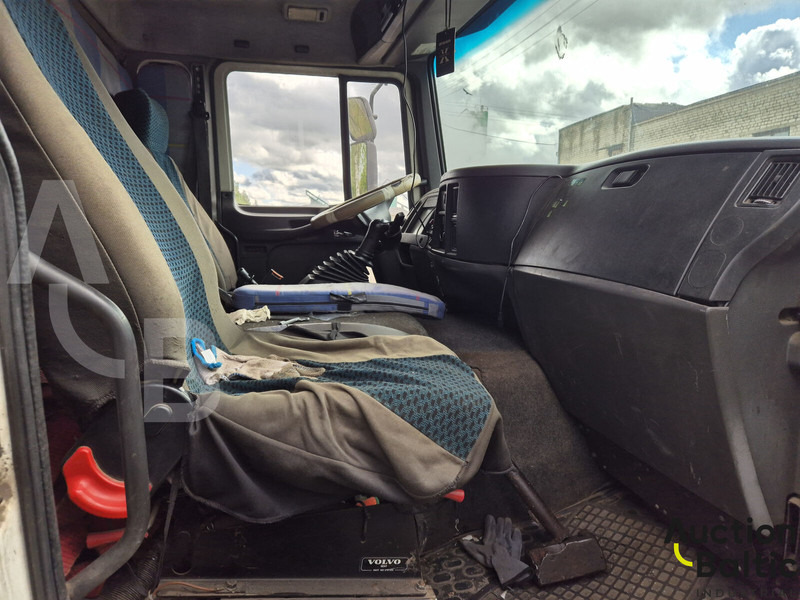 드롭사이드/ 플랫베드 트럭 Volvo FL6 : 사진 8 드롭사이드/ 플랫베드 트럭 Volvo FL6 : 사진 8