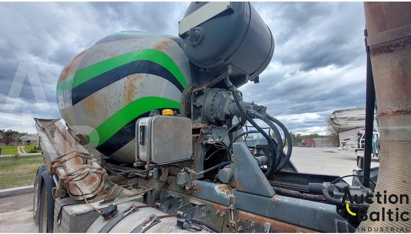 Volvo FM12 - 콘크리트 믹서 트럭 : 사진 3 Volvo FM12 - 콘크리트 믹서 트럭 : 사진 3