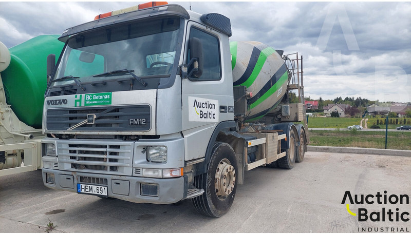 Volvo FM12 - 콘크리트 믹서 트럭 : 사진 1 Volvo FM12 - 콘크리트 믹서 트럭 : 사진 1