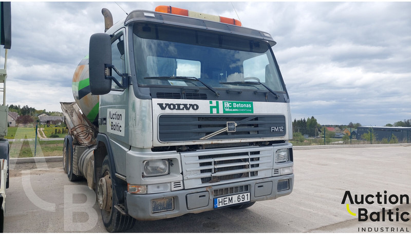 Volvo FM12 - 콘크리트 믹서 트럭 : 사진 2 Volvo FM12 - 콘크리트 믹서 트럭 : 사진 2