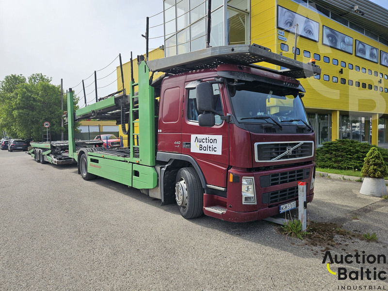 Volvo FM440 - 자동 운반 장치 트럭 : 사진 2 Volvo FM440 - 자동 운반 장치 트럭 : 사진 2