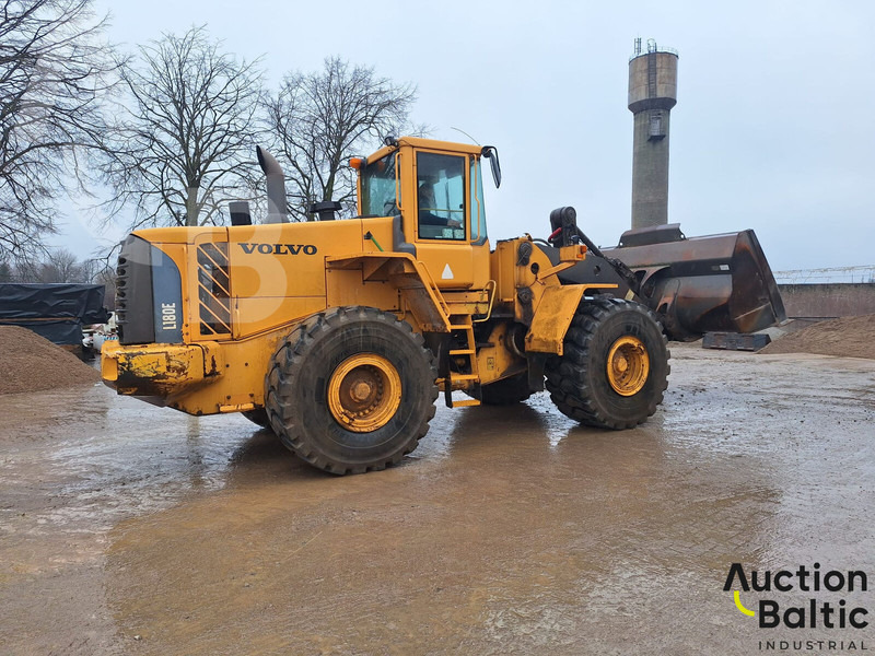 Volvo L 180 E - 휠 로더 : 사진 4 Volvo L 180 E - 휠 로더 : 사진 4