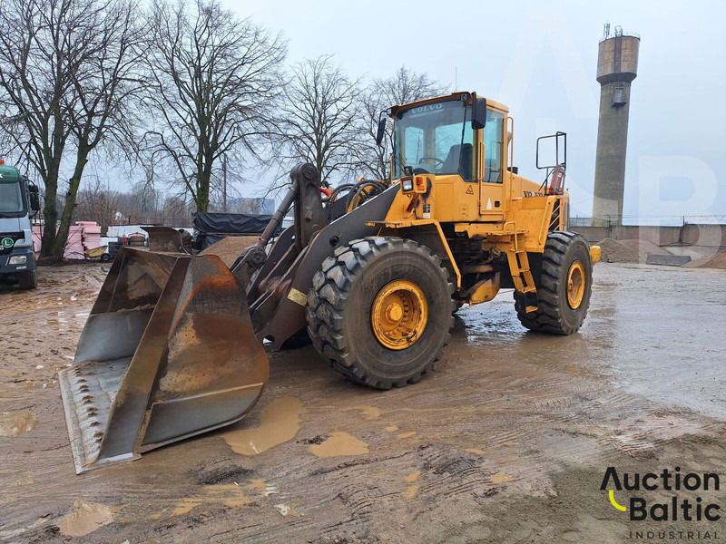 Volvo L 180 E - 휠 로더 : 사진 1 Volvo L 180 E - 휠 로더 : 사진 1