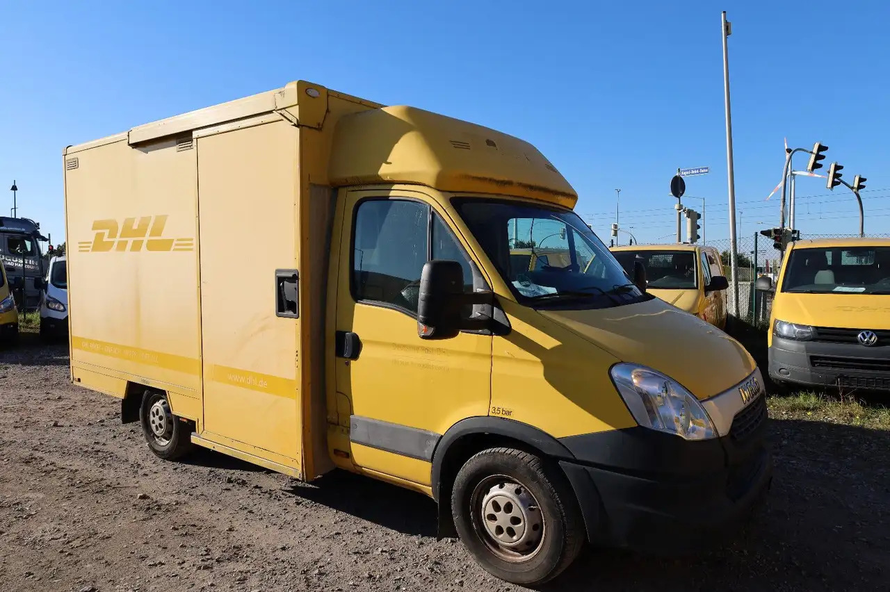 Iveco Daily/ Regalsystem/Luftfeder/KURZ/1. Hand - 박스 밴 : 사진 1 Iveco Daily/ Regalsystem/Luftfeder/KURZ/1. Hand - 박스 밴 : 사진 1
