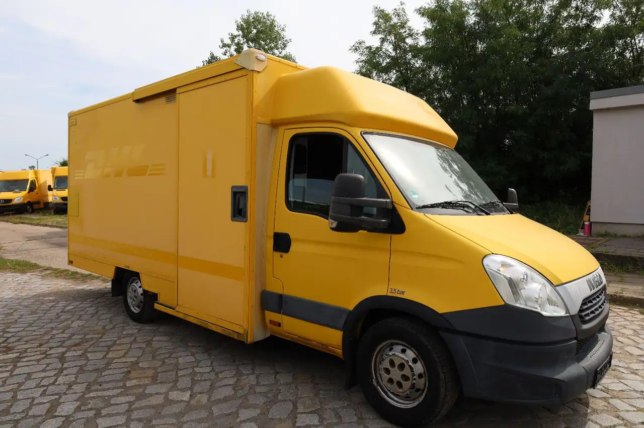 Iveco IS35SI2AA Daily/ Regalsystem/Luftfeder/1. Hand/ - 박스 밴 : 사진 2 Iveco IS35SI2AA Daily/ Regalsystem/Luftfeder/1. Hand/ - 박스 밴 : 사진 2