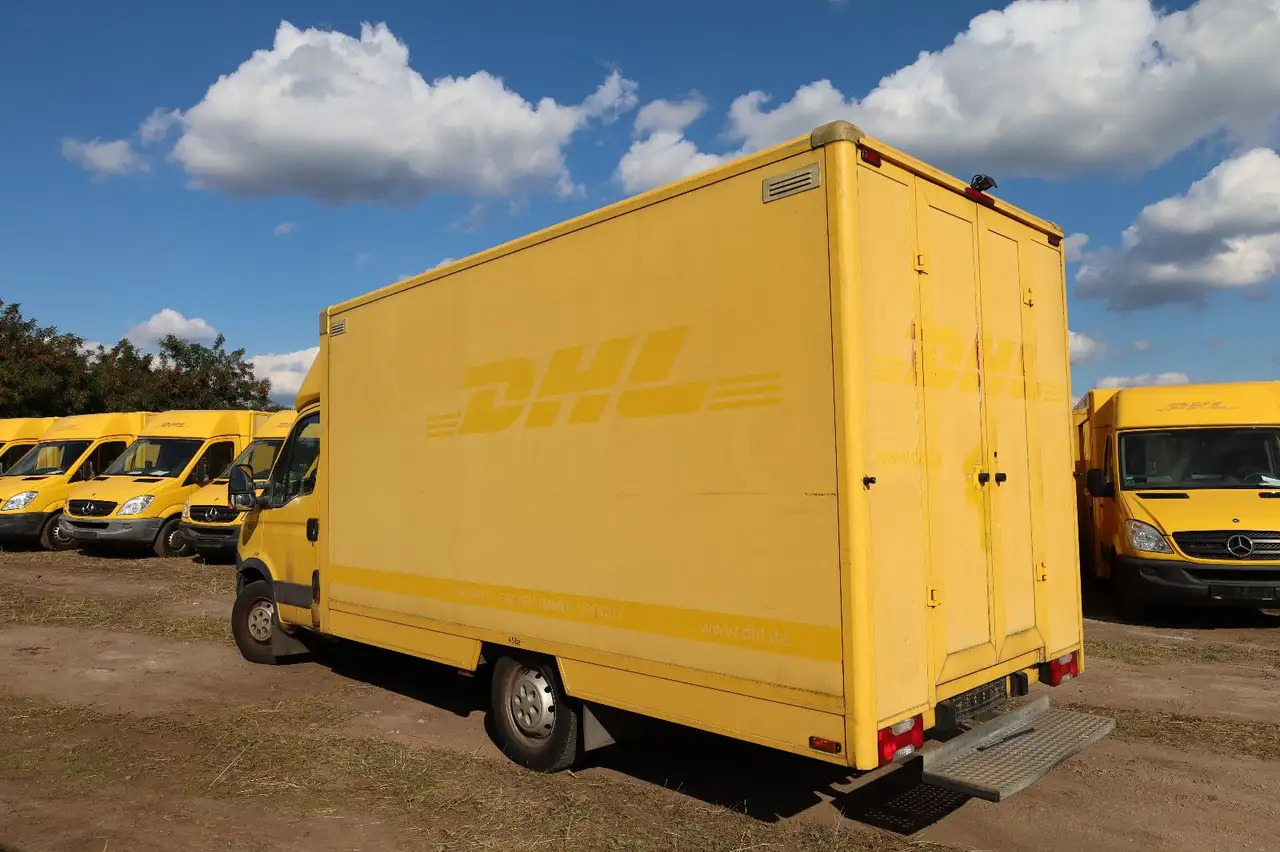 Iveco IS35SI2AA Daily/ Regalsystem/Luftfeder/1. Hand/ - 박스 밴 : 사진 4 Iveco IS35SI2AA Daily/ Regalsystem/Luftfeder/1. Hand/ - 박스 밴 : 사진 4