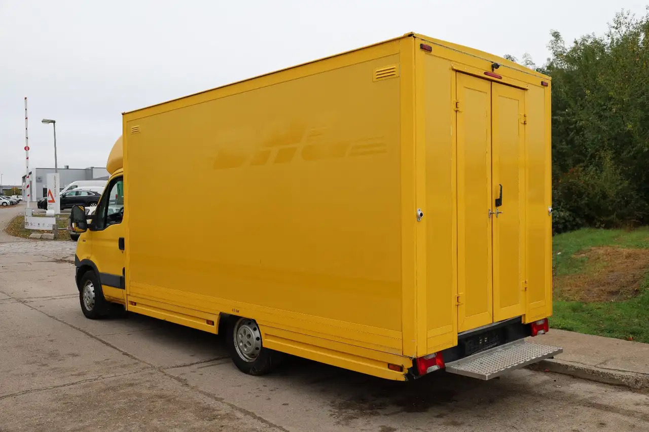 Iveco IS35SI2AA Daily/ Regalsystem/Luftfeder/1. Hand/ - 박스 밴 : 사진 3 Iveco IS35SI2AA Daily/ Regalsystem/Luftfeder/1. Hand/ - 박스 밴 : 사진 3
