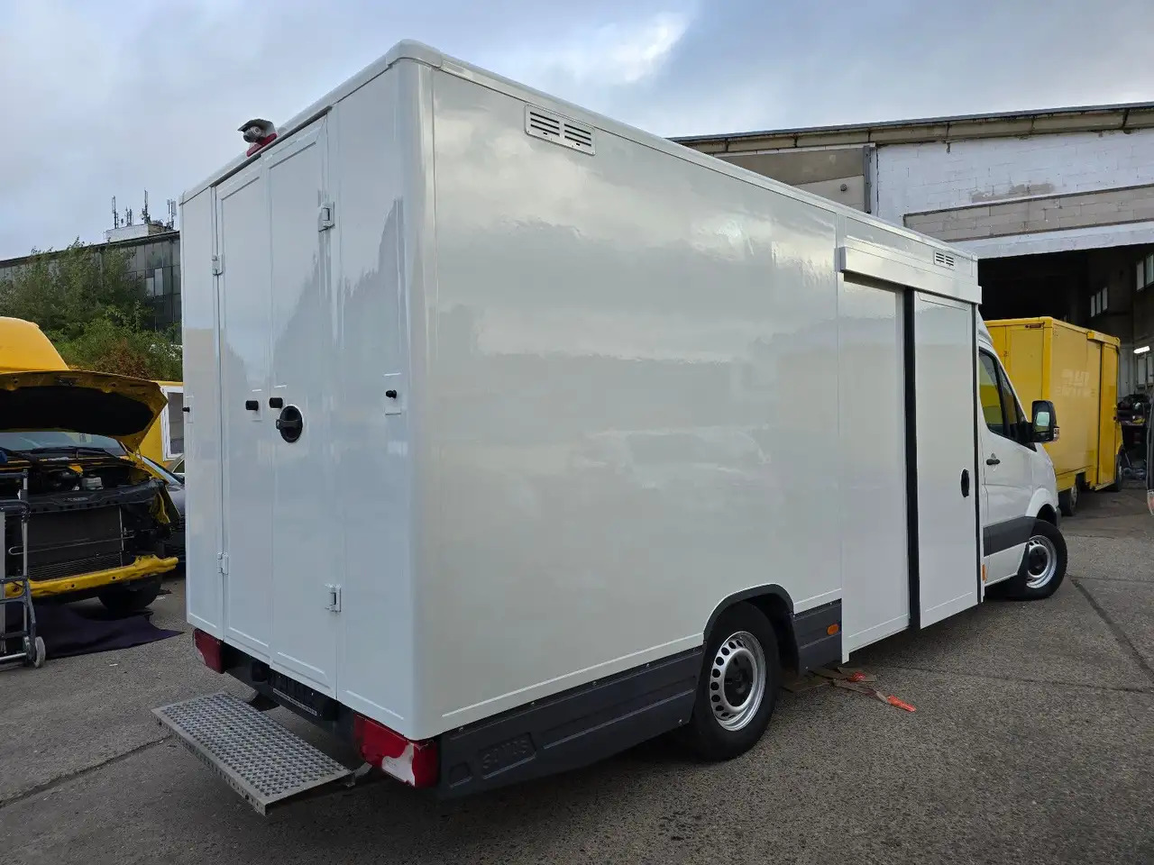 Mercedes-Benz Sprinter/Koffer/Regalsystem/ EU5/ 1. Hand - 박스 밴 : 사진 3 Mercedes-Benz Sprinter/Koffer/Regalsystem/ EU5/ 1. Hand - 박스 밴 : 사진 3