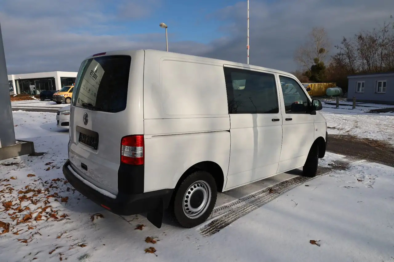 Volkswagen T5 Transporter Kasten-Kombi 2.0 TDI/EU5/1.Hand - 패널 밴 : 사진 4 Volkswagen T5 Transporter Kasten-Kombi 2.0 TDI/EU5/1.Hand - 패널 밴 : 사진 4