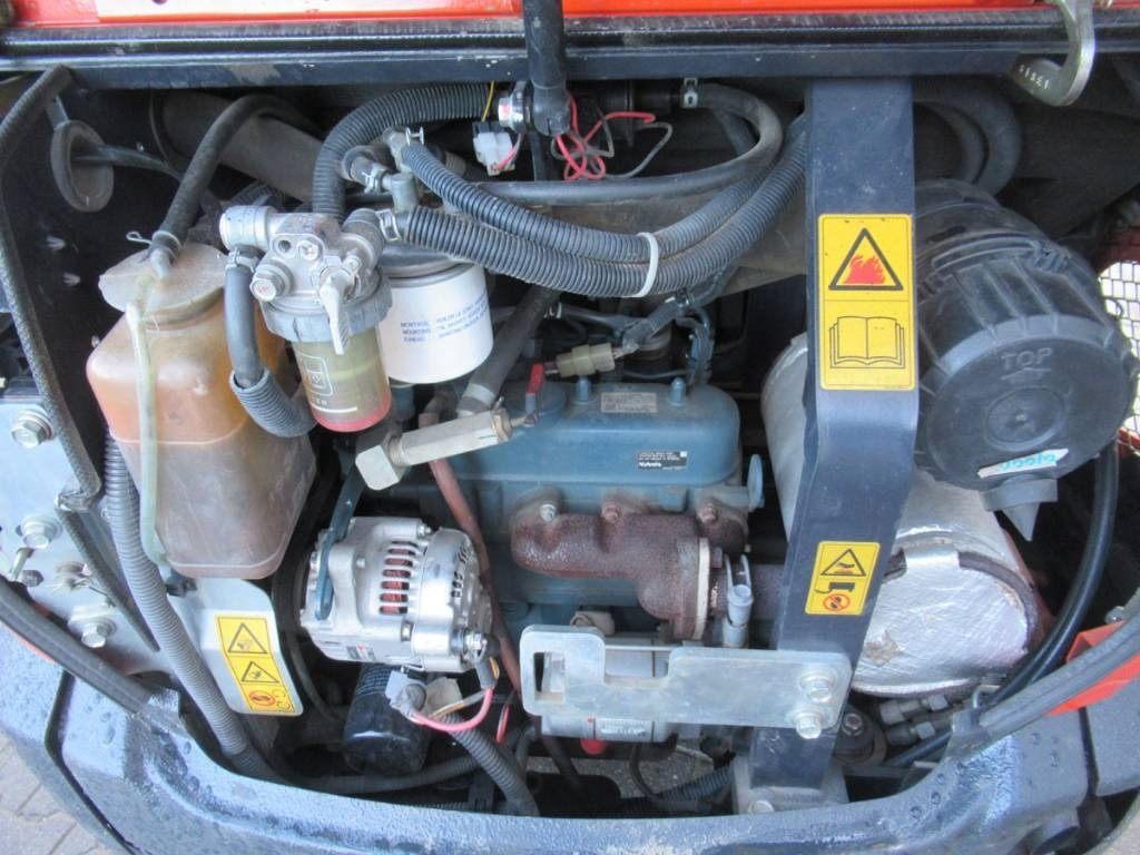 Kubota KX 016-4  - 미니 굴삭기 : 사진 4 Kubota KX 016-4  - 미니 굴삭기 : 사진 4