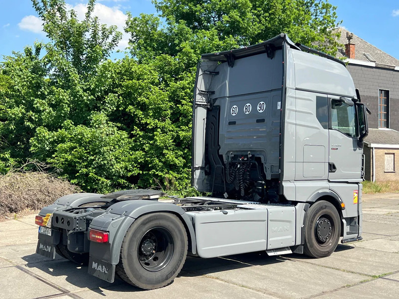 MAN TGX 18.510 INDIVIDUAL TGX510****fulll OPTIONS****384000km**** - 트랙터 유닛 : 사진 4 MAN TGX 18.510 INDIVIDUAL TGX510****fulll OPTIONS****384000km**** - 트랙터 유닛 : 사진 4
