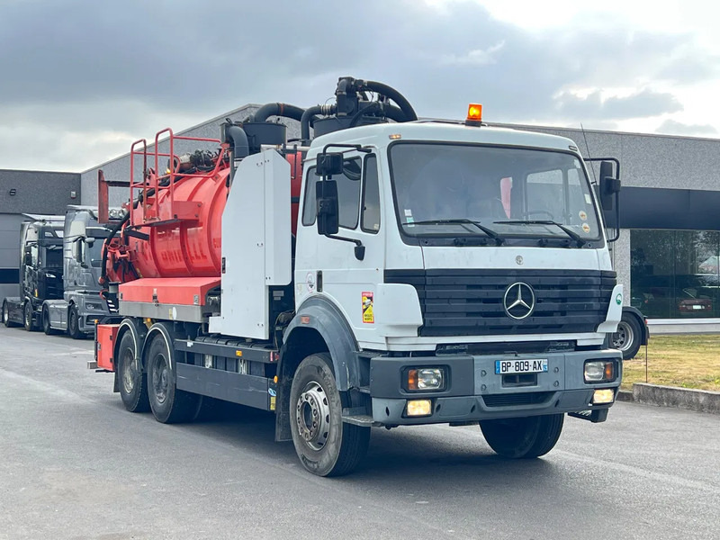 Mercedes-Benz SK 2631 6x4 full steel/Lames****170.000km**** working perfectly*** - 진공 흡입 트럭 : 사진 1 Mercedes-Benz SK 2631 6x4 full steel/Lames****170.000km**** working perfectly*** - 진공 흡입 트럭 : 사진 1