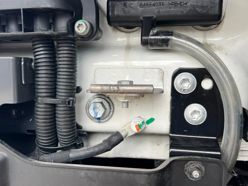 Renault T480 2023 model***T480 330.000km 2 x dieseltanks*** - 트랙터 유닛 : 사진 3 Renault T480 2023 model***T480 330.000km 2 x dieseltanks*** - 트랙터 유닛 : 사진 3