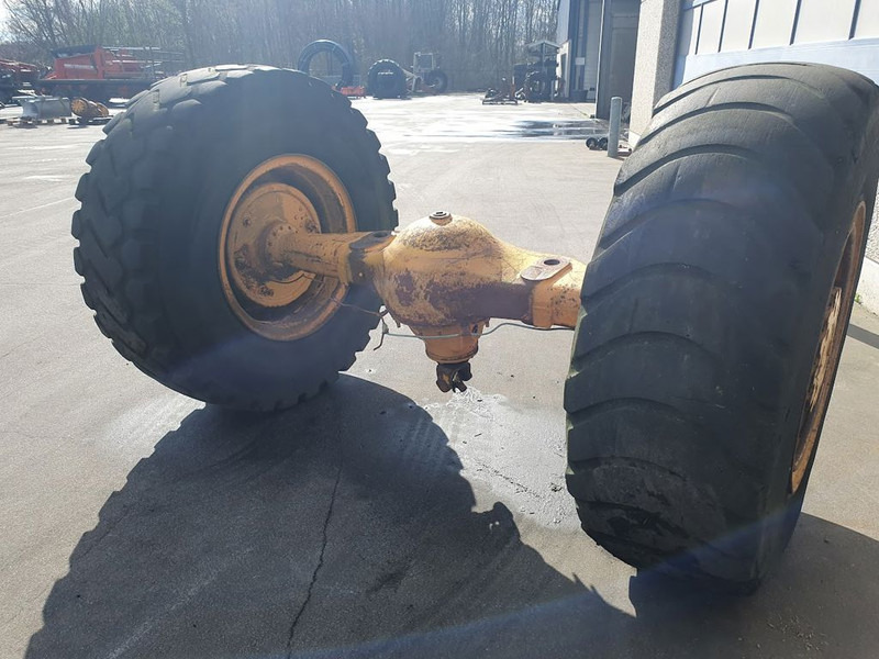 Vissers Mechanisatie As met banden - 차축 및 부품 트럭 용 : 사진 1 Vissers Mechanisatie As met banden - 차축 및 부품 트럭 용 : 사진 1