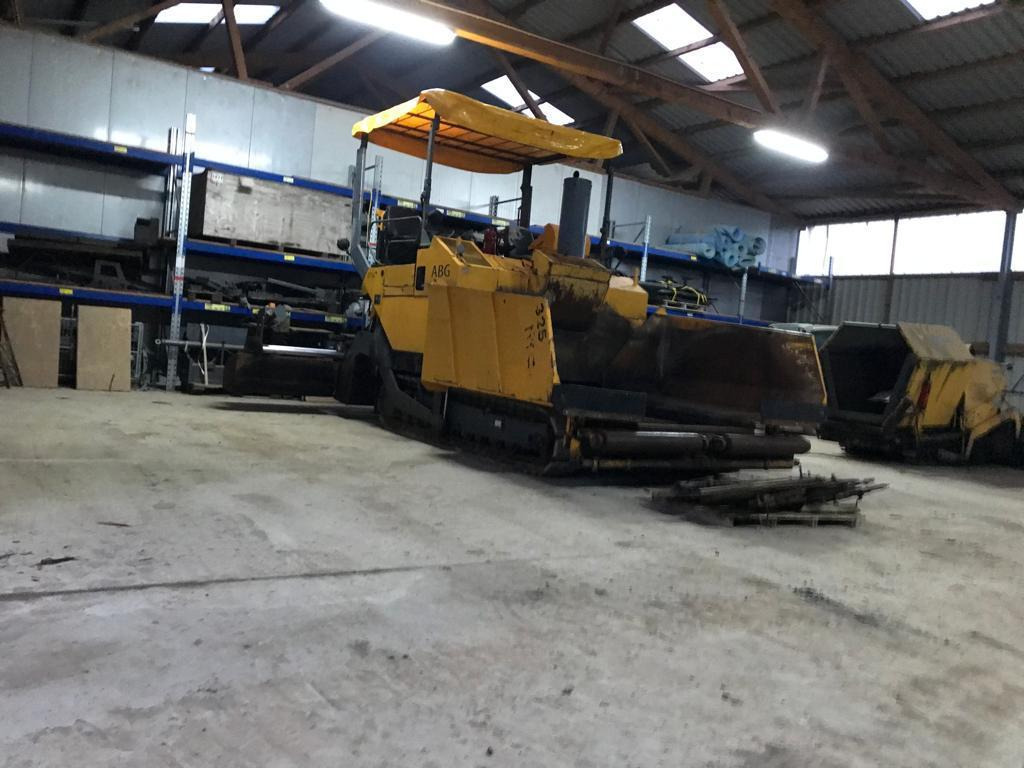 아스팔트 포장기 ABG TITAN 325 and runs and runs : 사진 18