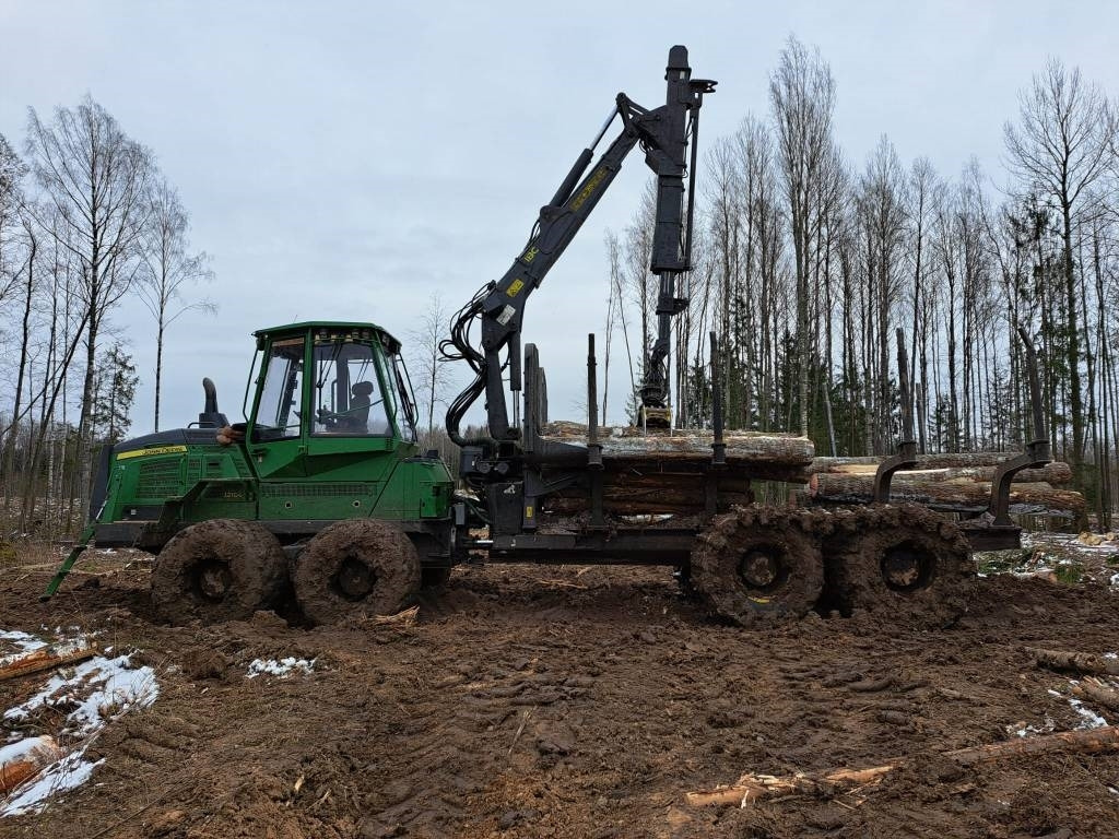 John Deere 1210 G - 포워더 : 사진 5 John Deere 1210 G - 포워더 : 사진 5