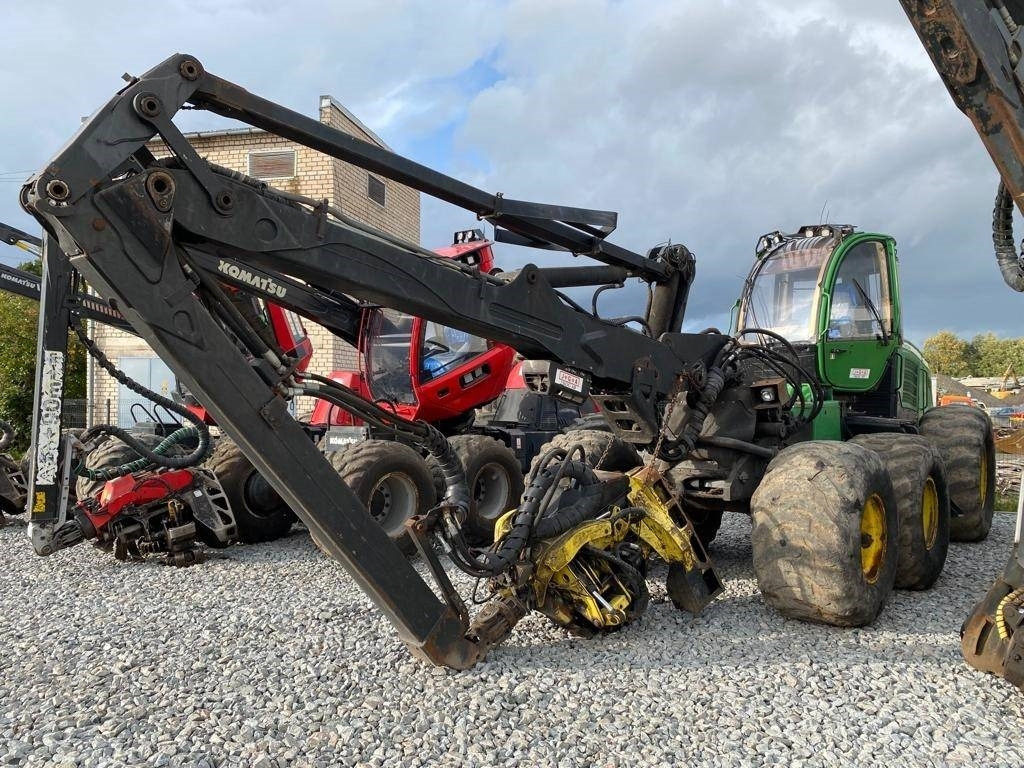 John Deere 1470 E - 산림용 수확기 : 사진 3 John Deere 1470 E - 산림용 수확기 : 사진 3