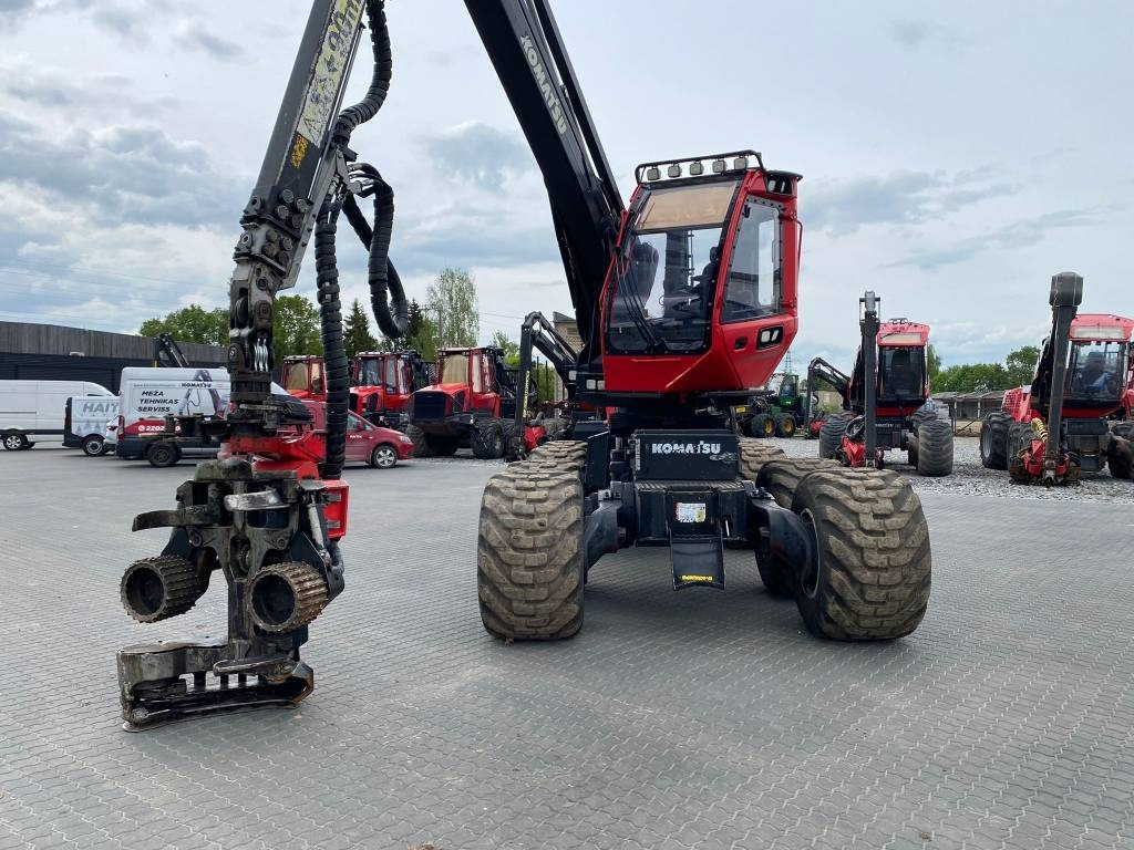 Komatsu 901 XC  - 산림용 수확기 : 사진 2 Komatsu 901 XC  - 산림용 수확기 : 사진 2