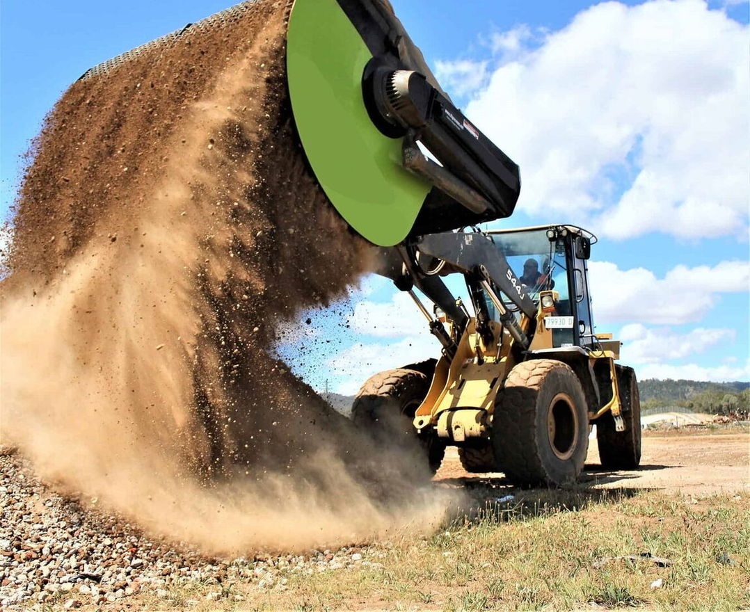 AME Flip Screen Bucket - 분류 버킷 로더 용 : 사진 1 AME Flip Screen Bucket - 분류 버킷 로더 용 : 사진 1