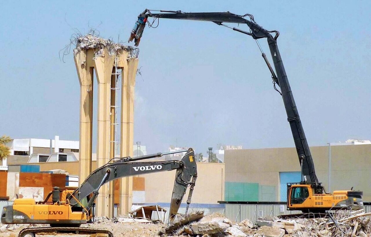 AME High Reach Demolition Boom (40 Meter) - 크레인 붐 굴착기 용 : 사진 1 AME High Reach Demolition Boom (40 Meter) - 크레인 붐 굴착기 용 : 사진 1