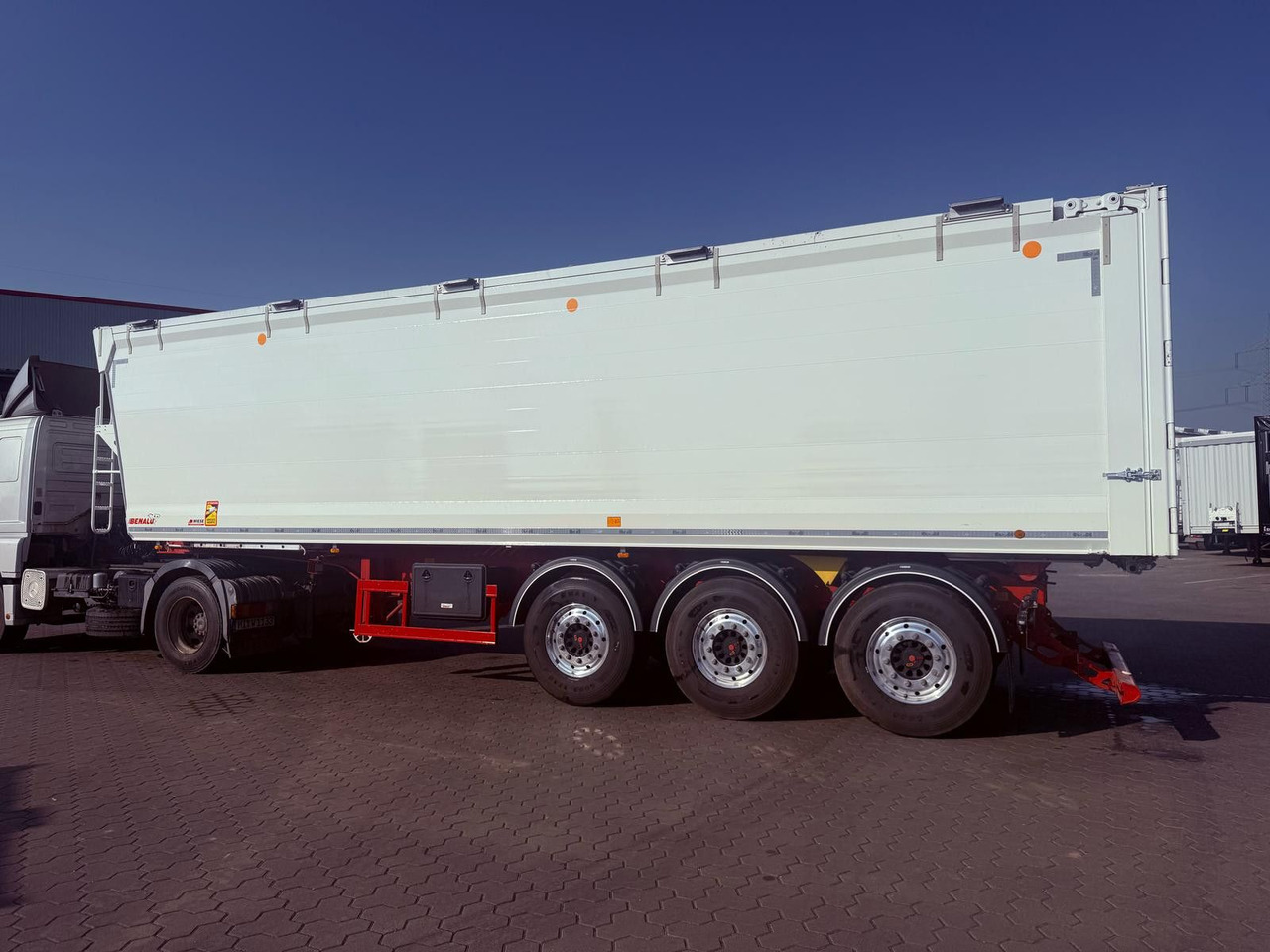 Benalu Bulkliner S 95 Kipper 50 m3 - 덤프 세미 트레일러 : 사진 3 Benalu Bulkliner S 95 Kipper 50 m3 - 덤프 세미 트레일러 : 사진 3