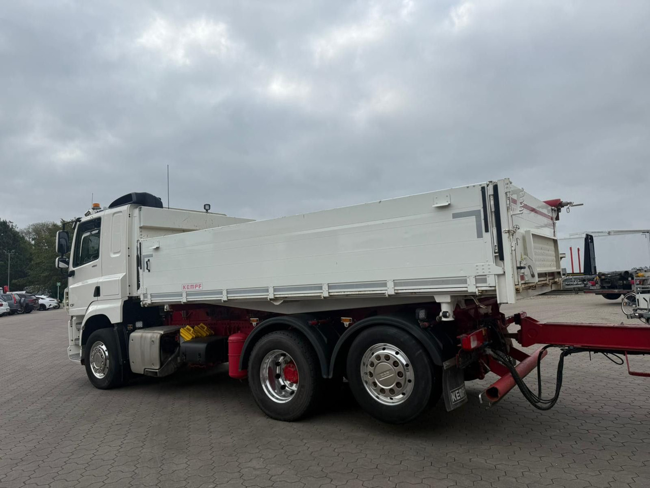 DAF CF 480 FAN 6x2 Dreiseitenkipper Inkl. Anhänger - 덤프트럭 : 사진 4 DAF CF 480 FAN 6x2 Dreiseitenkipper Inkl. Anhänger - 덤프트럭 : 사진 4